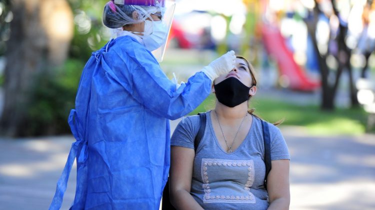 Coronavirus: “Tenemos la tasa de positividad más baja desde el 25 de diciembre del año pasado”