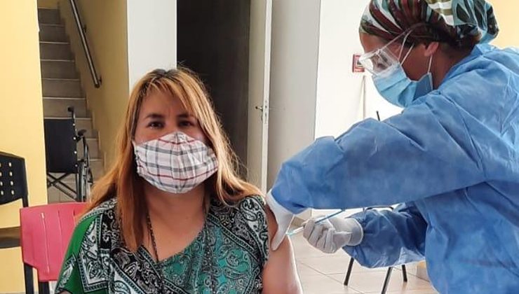 Comenzó una nueva semana de vacunación en el “Hospital Madre Catalina Rodríguez”