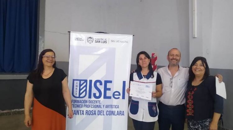 Finalizaron los cursos de capacitación en los Institutos Superiores de Educación e Innovación de San Francisco y Santa Rosa