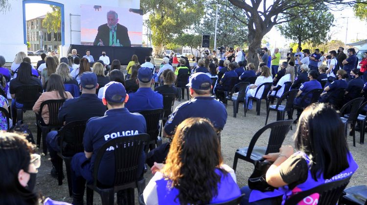 El gobernador anunció la creación de las Comisarías de la Mujer: las primeras estarán en San Luis y Villa Mercedes