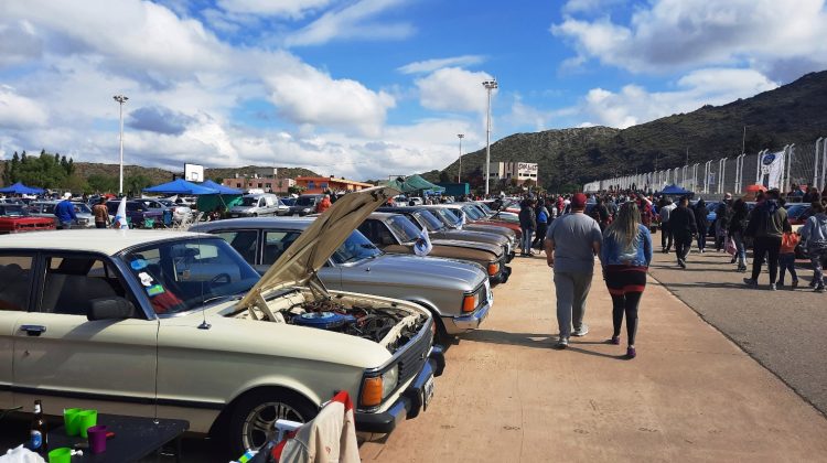 Los fanáticos del Ford Falcon se reunieron en San Luis