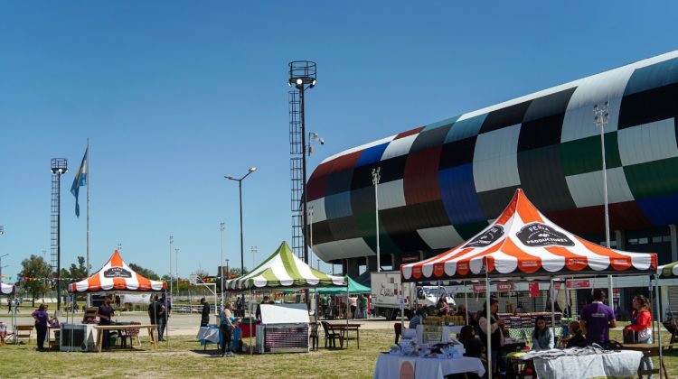 Villa Mercedes ya vive una nueva Feria de Pequeños y Medianos Productores en La Pedrera