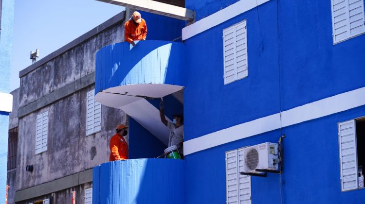 Embellecimiento en el Barrio Municipal: “Me llena de vida abrir la ventana y ver el barrio pintado”