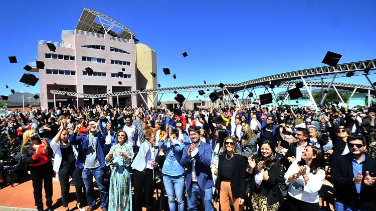 Con una gran celebración, la ULP realizó el acto de egreso y graduación de más de 3.000 alumnos