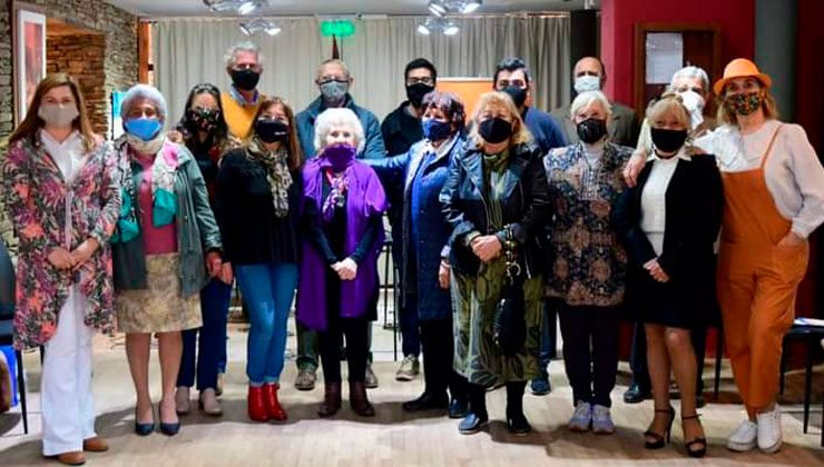 Encuentro de escritores en el Museo de la Poesía Manuscrita “Juan Crisóstomo Lafinur”