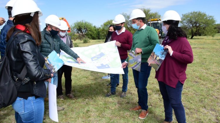 Comenzó la construcción de una nueva escuela de nivel primario y secundario en La Punta