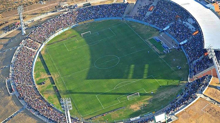 El “Juan Gilberto Funes” recibirá una de las semifinales de la Copa Argentina