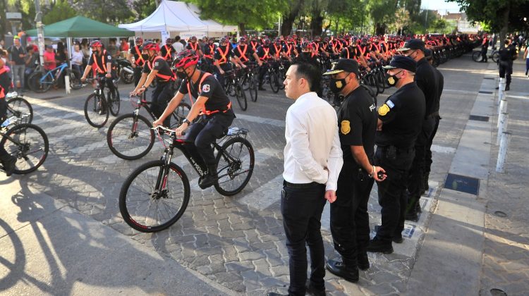 Entregaron 250 bicicletas a la policía de San Luis