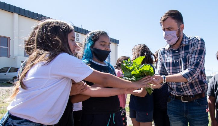 “Muchos estudiantes transmiten los conocimientos sobre agroecología en sus hogares”