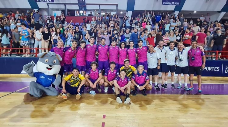 El Handbol masculino cerró el medallero histórico