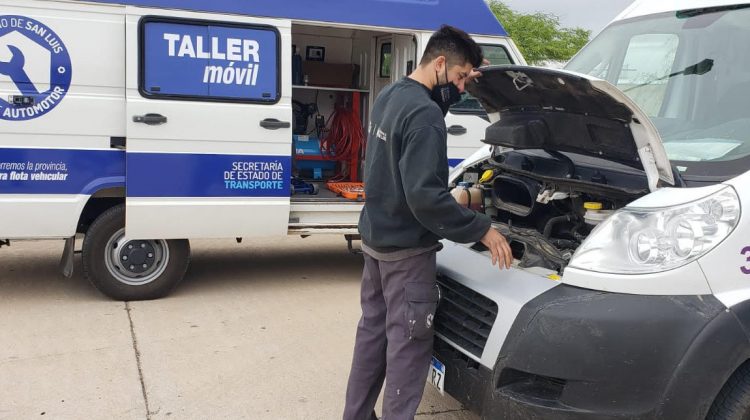 El taller móvil de Transporte estuvo en Buena Esperanza