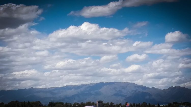 Jueves con cielo cubierto, templado y con breves periodos de inestabilidad