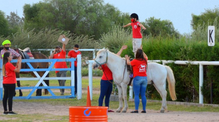 Otra tarde emotiva en la Escuela Provincial de Equinoterapia “Terrazas del Portezuelo”