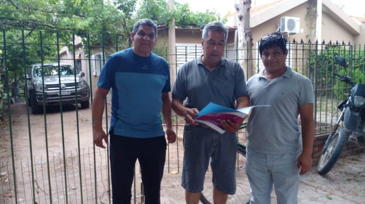 Vecinos de Santa Rosa del Conlara recibieron sus escrituras