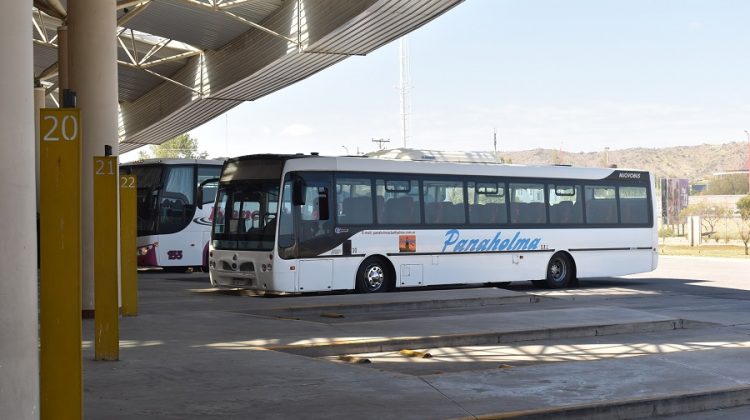 Transporte interurbano: confirmaron los nuevos horarios para la temporada de verano