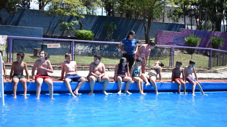 La colonia de verano del “Ave Fénix” abrió sus puertas