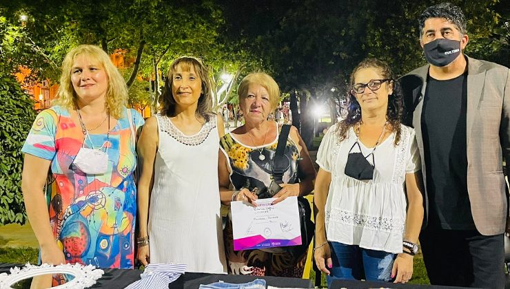 Cultura realizó la muestra anual de talleres en la Plaza Independencia 