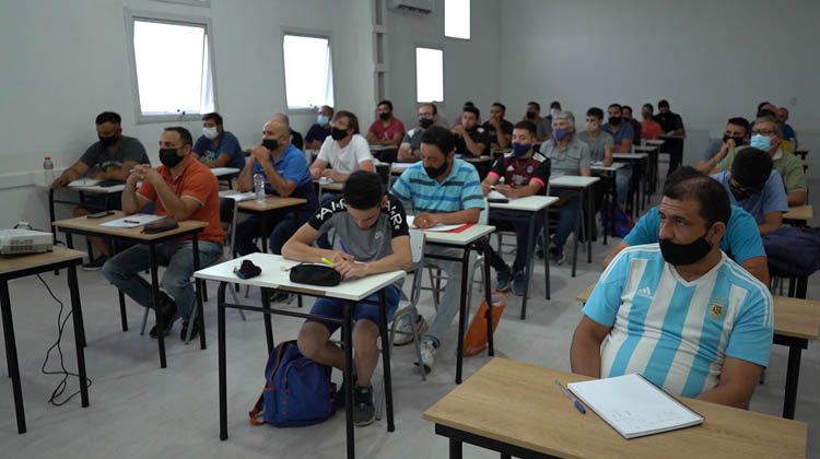 El miércoles 2 de febrero comienzan los cursos de nivelación en UPrO