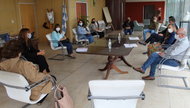 Eugenia Cantaloube mantuvo un encuentro con la Red de Universidades e Institutos de Educación Superior