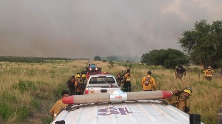 Hay tres incendios contenidos en la provincia   