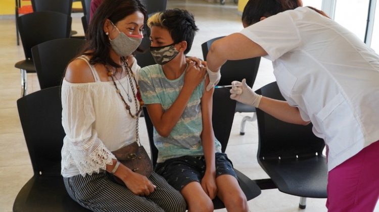 Este miércoles aplicaron segundas dosis en el Hospital “Madre Catalina Rodríguez”