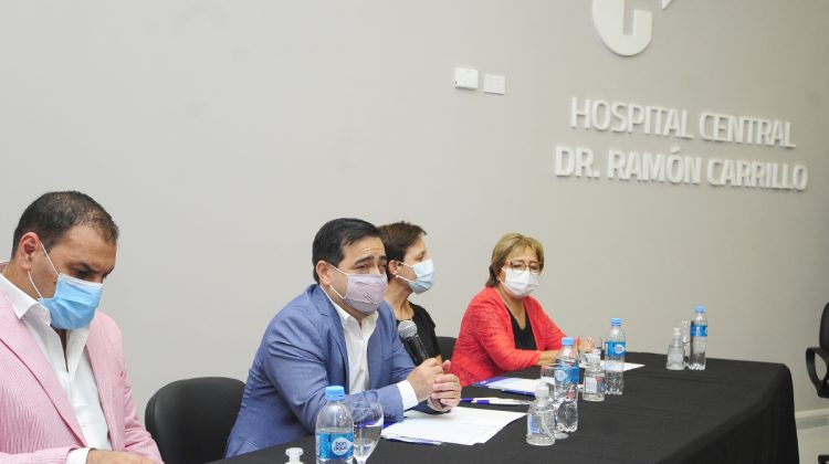 Cardiólogos de todo el país participan de unas jornadas sobre insuficiencia cardíaca e hipertensión pulmonar en el Hospital Central Dr. Ramón Carrillo