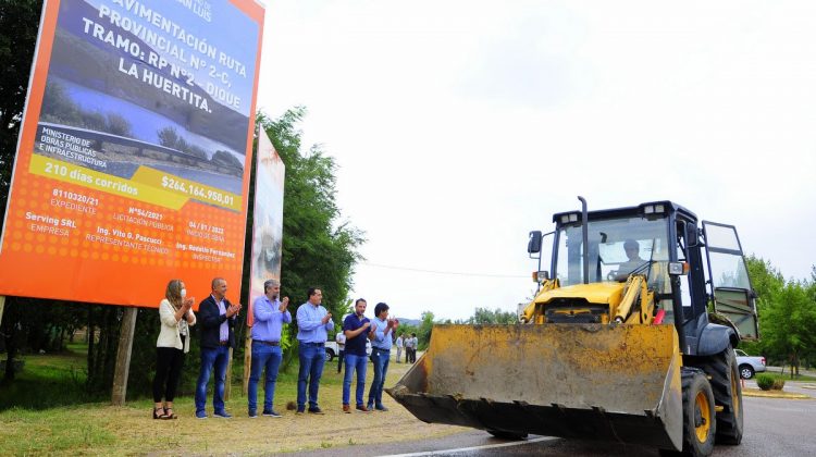 Un día histórico para San Martín: el Gobierno provincial dio inicio a la repavimentación de una ruta turística y puso en marcha obras que potencian su desarrollo