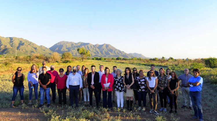 Ministros de Ambiente que participarán del COFEMA recorrieron el anillo cortafuego de la Ciudad de La Punta