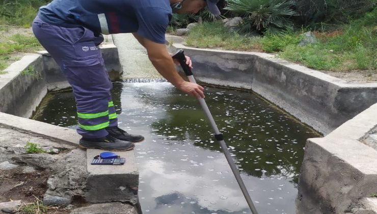 San Luis Agua realiza constantes mediciones de caudales en el norte de la provincia