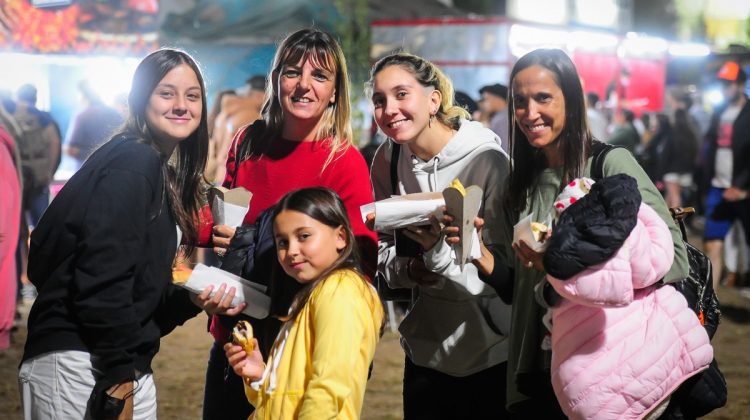 Sanluiseños y turistas disfrutaron de la música, la doma y la gastronomía del “Caldenazo 2022”