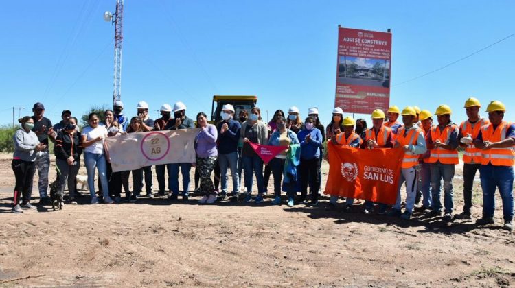 Comenzaron a construirse nuevas viviendas en Balde y Alto Pencoso