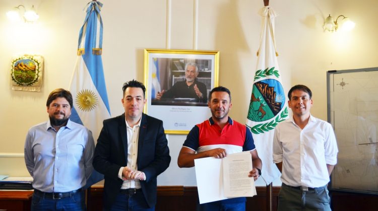 Anastasi firmó un convenio con el municipio de San Luis para implementar acciones conjuntas en materia de seguridad vial