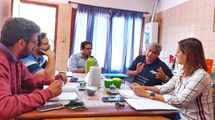 Representantes de la Comisión Mixta se reunieron con autoridades de la Municipalidad de San Luis y el Ejército Argentino para coordinar actividades por el 2 de abril