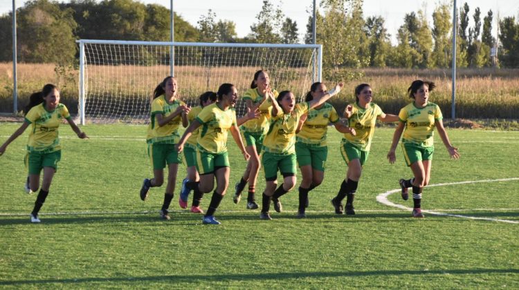 Copa San Luis: en una jornada a puro fútbol, se definieron los cruces de cuartos de final