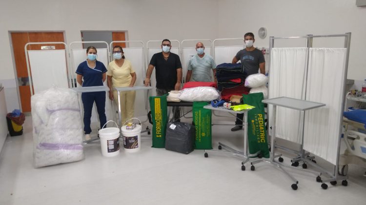 El Gobierno entregó equipamiento e insumos a hospitales del interior provincial