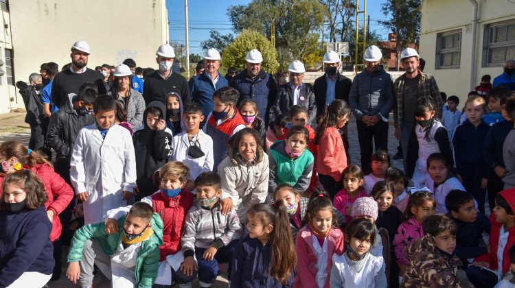 Comenzó la puesta en valor de dos escuelas en Villa Mercedes