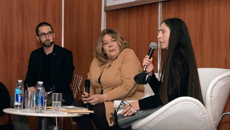 San Luis homenajeó a las autoras puntanas en la 46° Feria Internacional del Libro