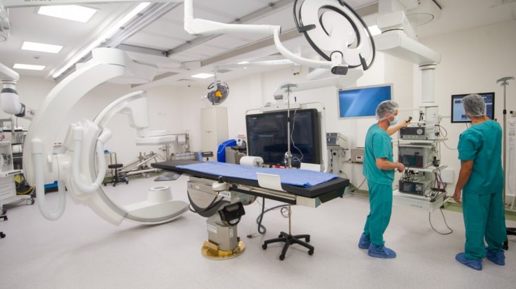 Hospital “Dr. Ramón Carrillo”: por primera vez en la salud pública provincial, se realizó un bypass coronario con circulación extracorpórea