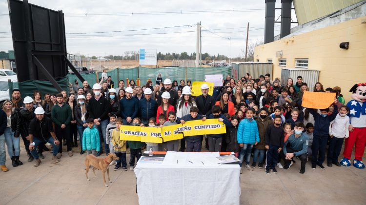 Comenzó la ampliación de la Escuela Generativa “María Eva Duarte de Perón – Construyendo Infancias”