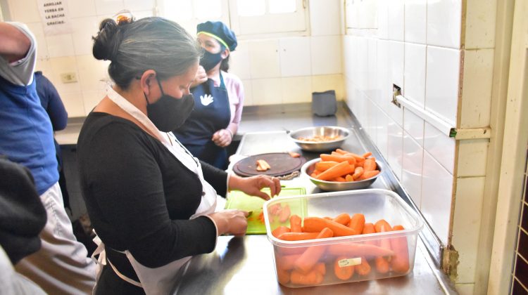 Capacitación en elaboración de productos de conserva y envasados