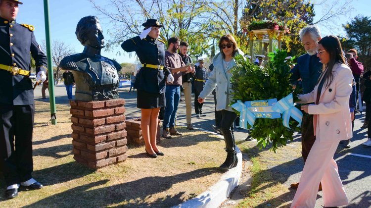 La Provincia le rindió homenaje a Juan Pascual Pringles y a los heroicos granaderos