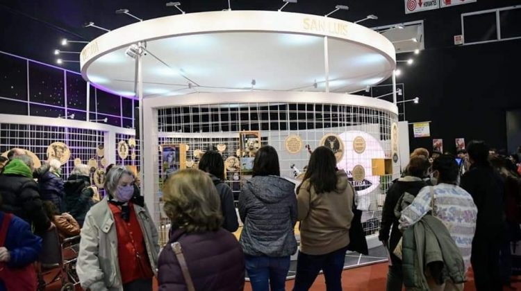 San Luis promociona su potencial turístico en la Feria del Libro de Buenos Aires