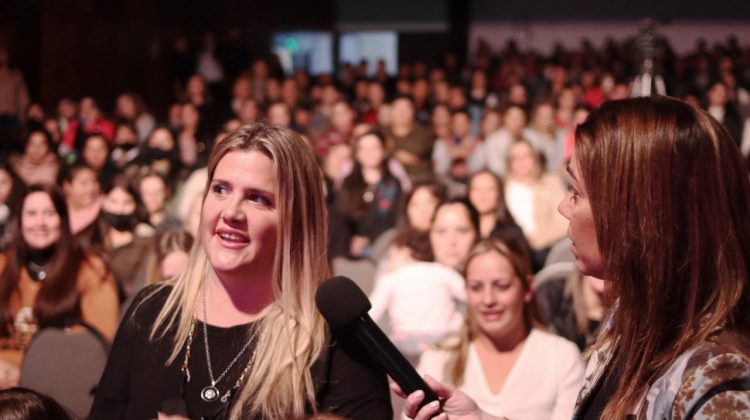 “Mujeres Protagonistas” reunió a más de 600 personas en el teatro del Complejo Molino Fénix