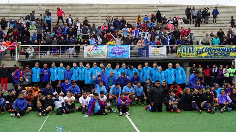 El frío no detuvo la pasión del fútbol adaptado