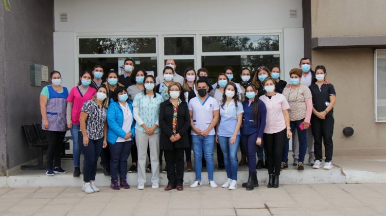 La ministra de Salud recorrió los hospitales de Candelaria y Quines