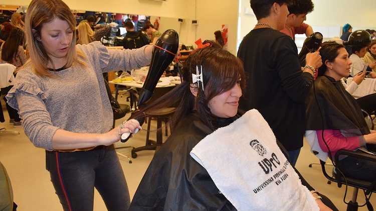 Mala Peluquería, el salón top de Argentina llega a la UPrO