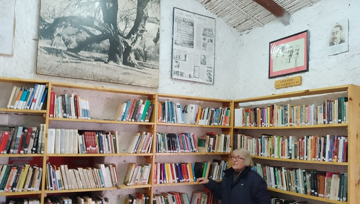 Biblioteca popular “Leopoldo Lugones”: recuerdos entrañables y más de diez mil obras para disfrutar en Piedra Blanca