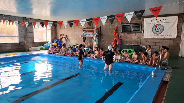 Estudiantes de diferentes puntos de San Luis disfrutaron el inicio del Plan Provincial de Natación