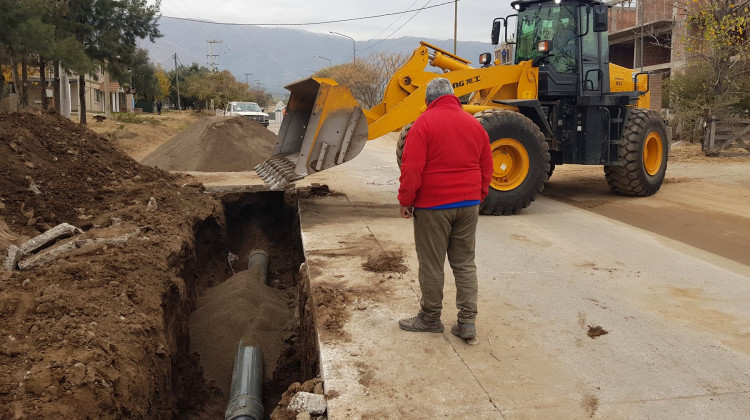 San Luis Agua reparó una cañería de impulsión en Villa de Merlo