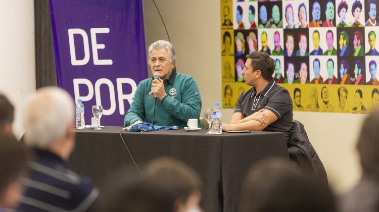 Con recuerdos y consejos, el “Pato” Fillol inspiró a cientos de puntanos en Terrazas del Portezuelo